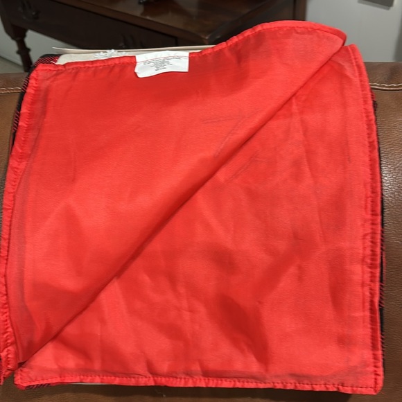 New 72” winter snowman table runner - Picture 7 of 9